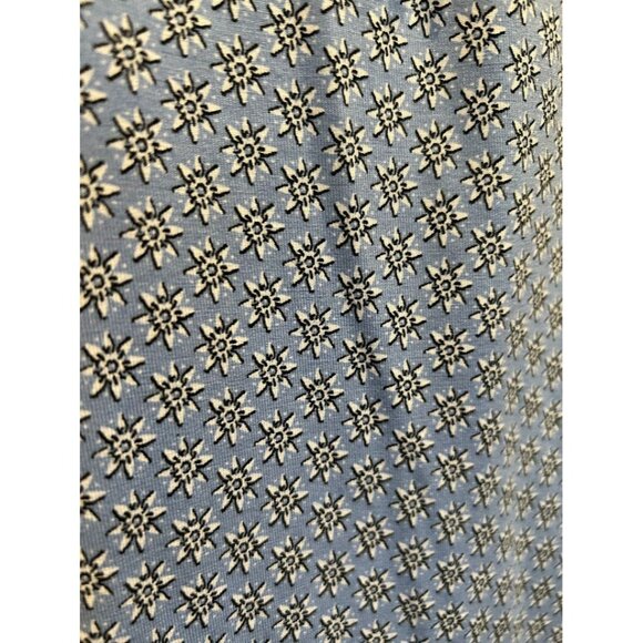 Croft & Barrow Womens Long Sleeve Blouse Medium Blue Floral Patterned - Picture 3 of 9